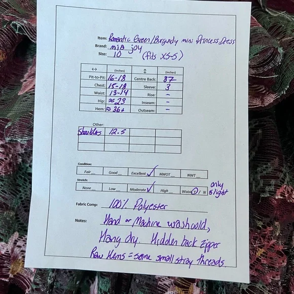 Green/burgundy day floral Mia Joy voluminous mini dress - Picture 8 of 11